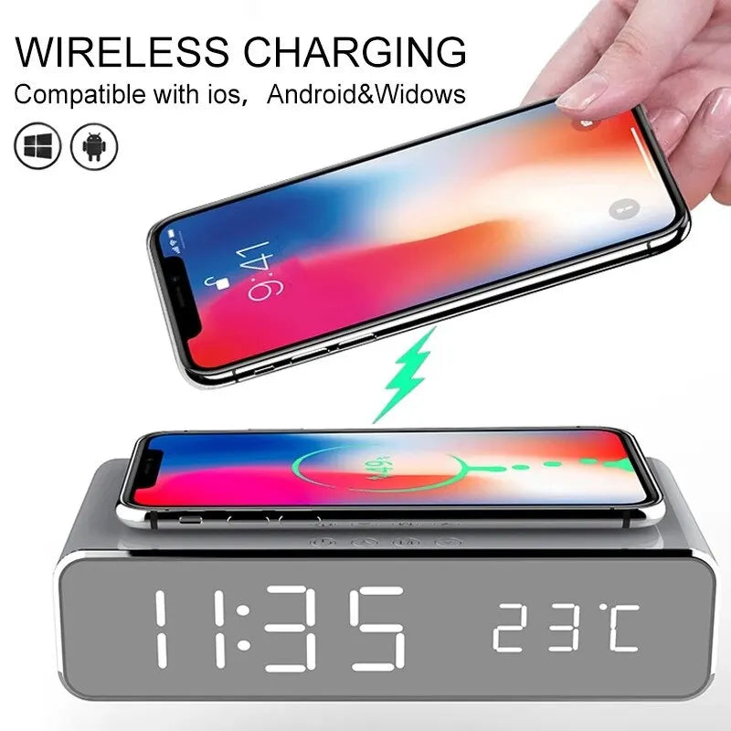 Wireless Charging Dock Station for iPhone & Samsung